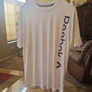 Reebok White and Blue Men's Short Sleeve Tee